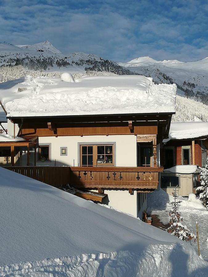 Apartamento Haus Anna Tux Exterior foto